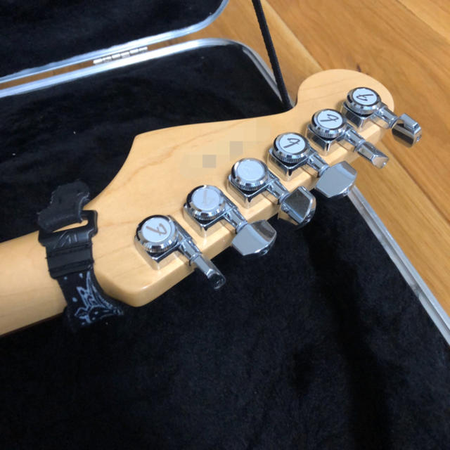 Fender(フェンダー)のタク様専用　最終価格　fender usa  シェルピンク　ストラト 楽器のギター(エレキギター)の商品写真