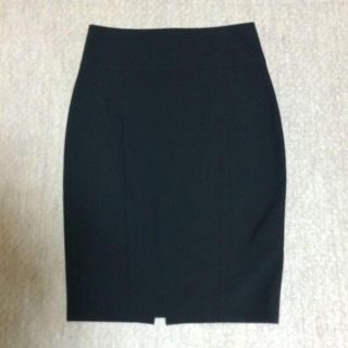 ザラ(ZARA)の黒タイトスカート(ひざ丈スカート)