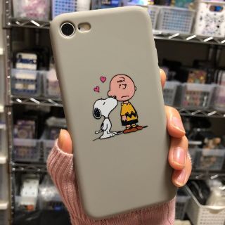 新品 スヌーピー  グレー iPhone7/8 ケース おしゃれ(iPhoneケース)