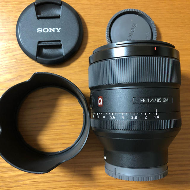 SONY(ソニー)のソニー SONY FE 85mm F1.4 GM SEL85F14GM スマホ/家電/カメラのカメラ(レンズ(単焦点))の商品写真