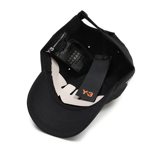 Y-3(ワイスリー)のY-3　ヨウジ ヤマモト ブラックキャップ DAD CAP FH9269  メンズの帽子(キャップ)の商品写真