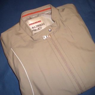 プラダ ゴアテックス(ホワイト/白色系)の通販 9点 | PRADAを買うなら ...