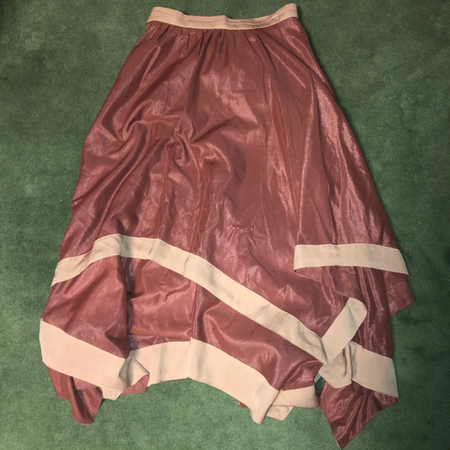 Lily Brown(リリーブラウン)のlily brown リリーブラウン 異素材ヘムラインスカート レディースのスカート(ひざ丈スカート)の商品写真