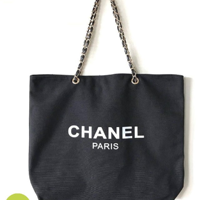 CHANEL チェーントートバックレディース