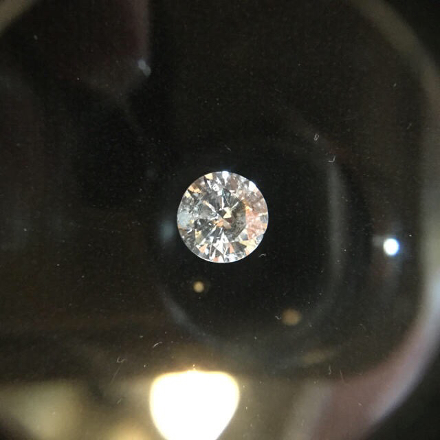 ダイヤモンド 1.126ct. ファイア有　指輪にも。