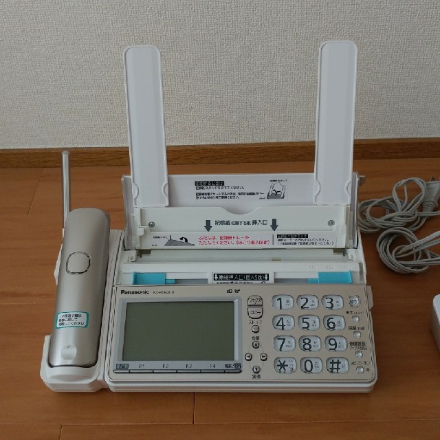 Panasonic(パナソニック)のFAX電話機　Panasonic　KX-PD603-N インテリア/住まい/日用品のオフィス用品(オフィス用品一般)の商品写真