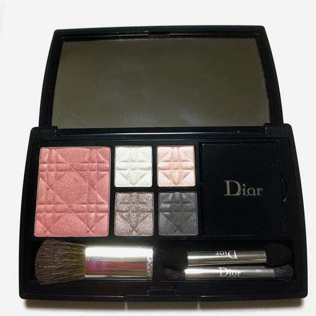 Dior メイクパレットの+nuenza.com