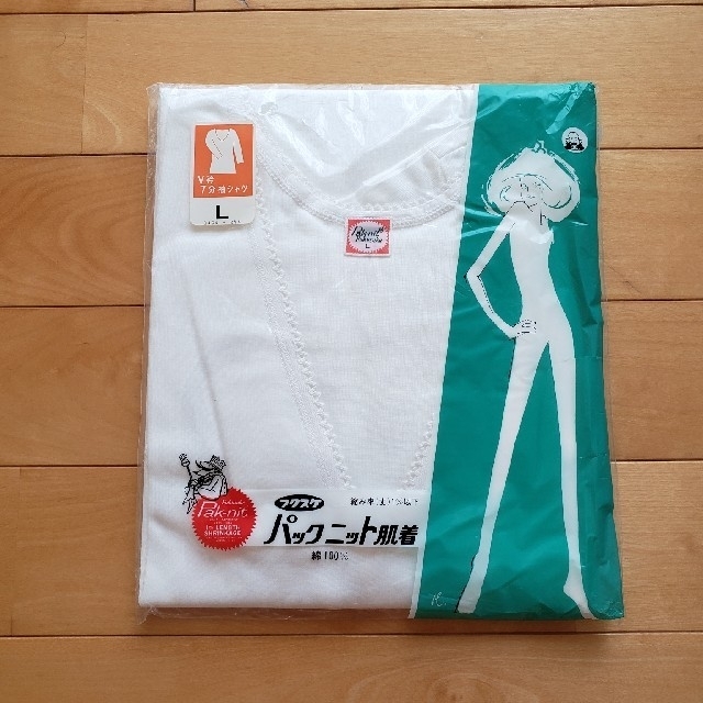 fukuske(フクスケ)のインナーシャツL レディースの下着/アンダーウェア(アンダーシャツ/防寒インナー)の商品写真