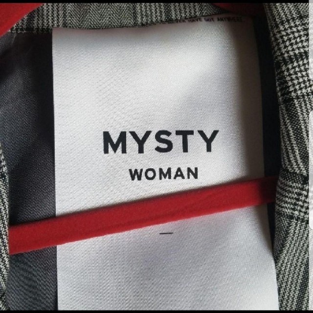 mysty woman(ミスティウーマン)のぶうちゃん様専用　mysty woman ミスティウーマン　チェック ジャケット レディースのジャケット/アウター(テーラードジャケット)の商品写真