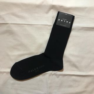 ユナイテッドアローズ(UNITED ARROWS)のFALKE メンズ 靴下 新品未使用 黒 ファルケ(ソックス)