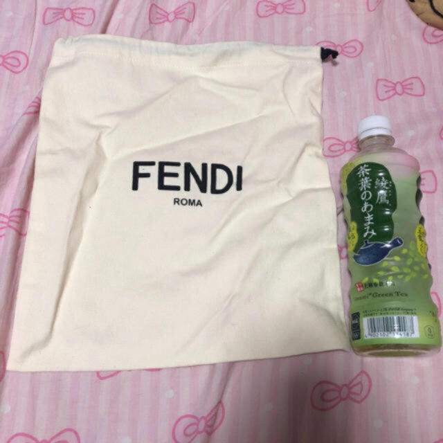 FENDI(フェンディ)のフェンディ ⭐️巾着袋 レディースのバッグ(ショップ袋)の商品写真