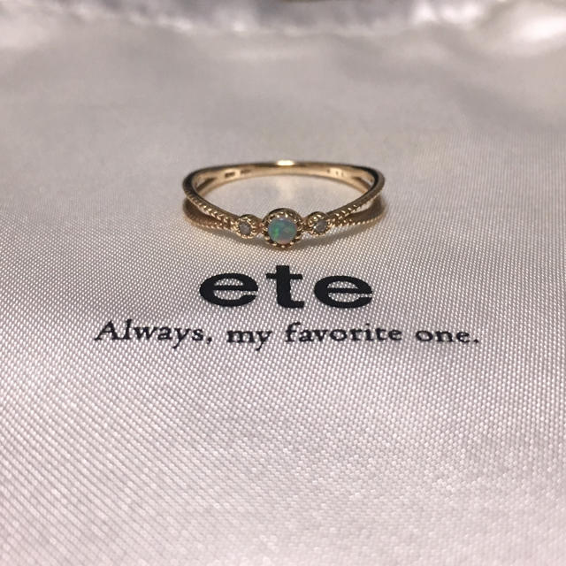 ete(エテ)のエテ K10 YG オパールリング 9号 レディースのアクセサリー(リング(指輪))の商品写真