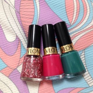 レブロン(REVLON)のレブロン3本セット♡(マニキュア)