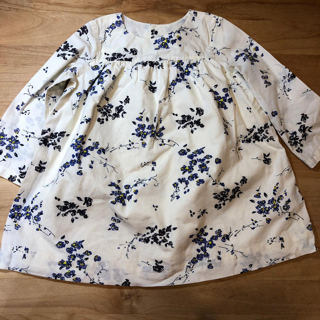 Bonpoint(ボンポワン)のボンポワン ワンピース 2 キッズ/ベビー/マタニティのキッズ服女の子用(90cm~)(ワンピース)の商品写真