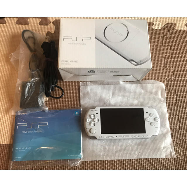 即納!最大半額!】 ☆新品同様 完品 極美品 PSP3000 パールホワイト