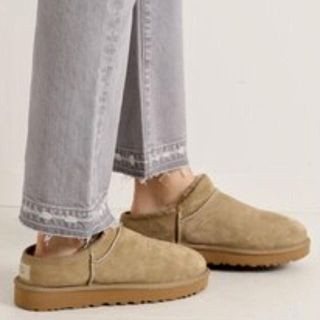 アグ(UGG)のFRAMeWORK【UGG】CLASSIC SLIPPER ベージュ23cm(スリッポン/モカシン)