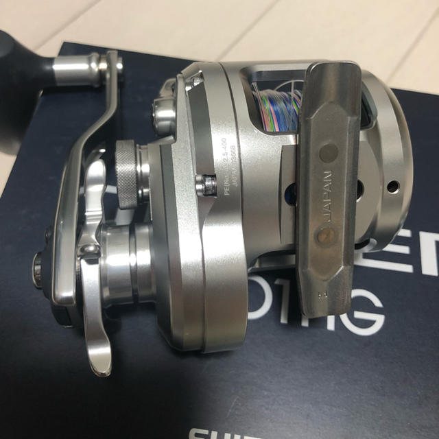 SHIMANO(シマノ)のオシアジガー1501NRHG スポーツ/アウトドアのフィッシング(リール)の商品写真