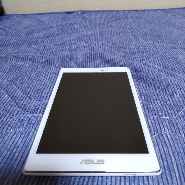 ASUS ZenPad 7.0 P002 Z370KL　simフリー