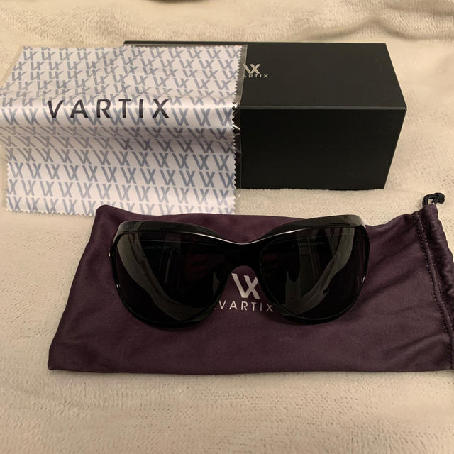 Gacktさん着用 VARTIX VX-i-01 サングラスの通販 by かしゅん's shop