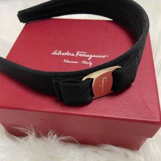 サルヴァトーレフェラガモ(Salvatore Ferragamo)のフェラガモ カチューシャ(カチューシャ)