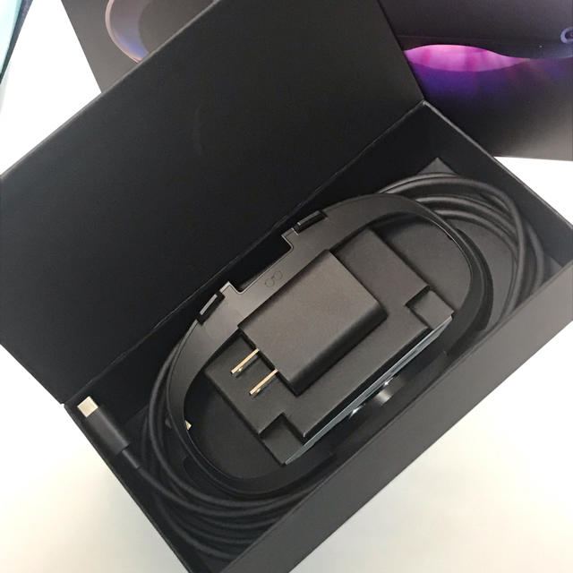 オキュラス クエスト Oculus Quest 美品  VR スマホ/家電/カメラのテレビ/映像機器(その他)の商品写真