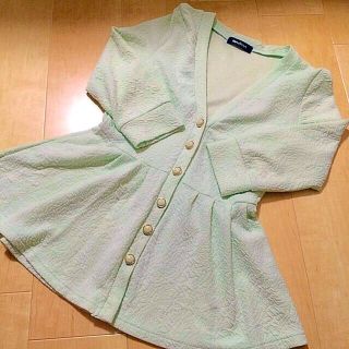 ナバーナ(NAVANA)の美品♡ペプラムカーディガン♡(カーディガン)