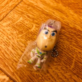 トイストーリー(トイ・ストーリー)の☆ TOY STORY 4 プラプラマスコット バズ  ☆(キャラクターグッズ)