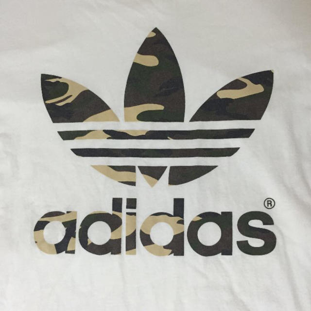 adidas(アディダス)のadidas 迷彩Tシャツ レディースのトップス(Tシャツ(半袖/袖なし))の商品写真