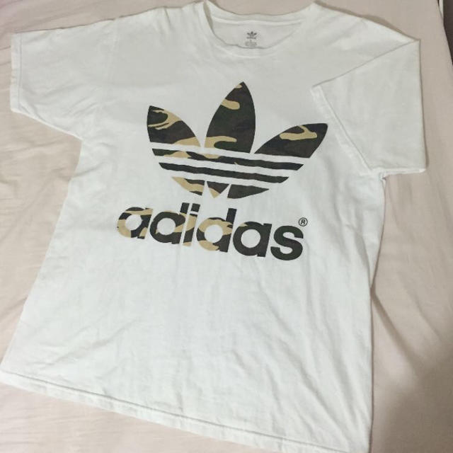 adidas(アディダス)のadidas 迷彩Tシャツ レディースのトップス(Tシャツ(半袖/袖なし))の商品写真