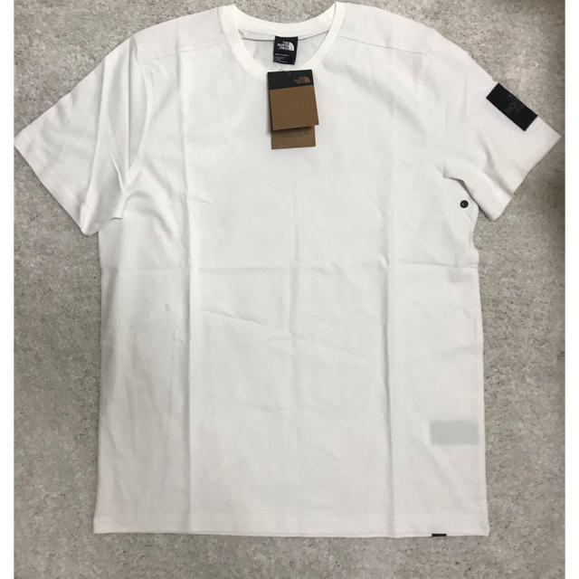 THE NORTH FACE(ザノースフェイス)のTNF fine lunar tシャツ メンズのトップス(Tシャツ/カットソー(半袖/袖なし))の商品写真