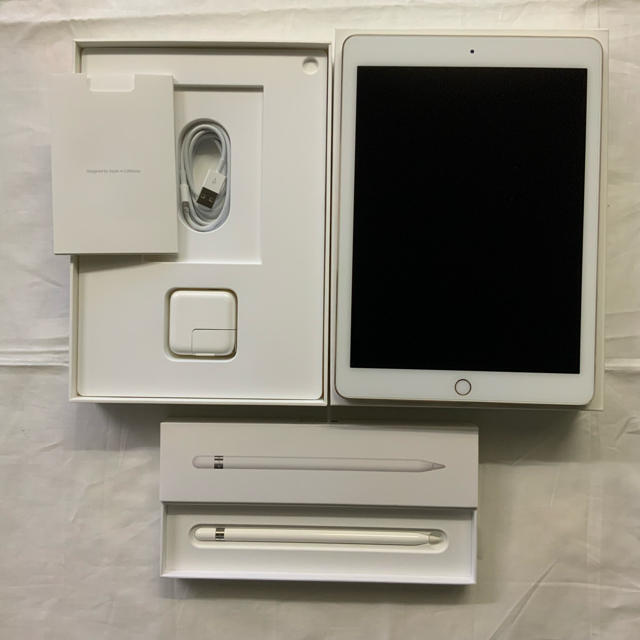 新規購入 Apple - Pencil 128GB+Apple 9.7インチ Pro iPad Apple タブレット 新規購入 Apple - Pencil 128GB+Apple 9.7インチ Pro iPad Apple タブレット