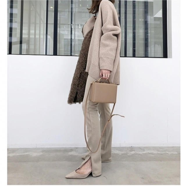 L'Appartement DEUXIEME CLASSE(アパルトモンドゥーズィエムクラス)のL'Appartement Wool Zip Leggings ベージュ レディースのレッグウェア(レギンス/スパッツ)の商品写真