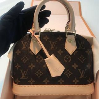 ルイヴィトン(LOUIS VUITTON)の大人可愛いルイヴィトン アルマBB 完全新品未使用♪新品最安値(ハンドバッグ)