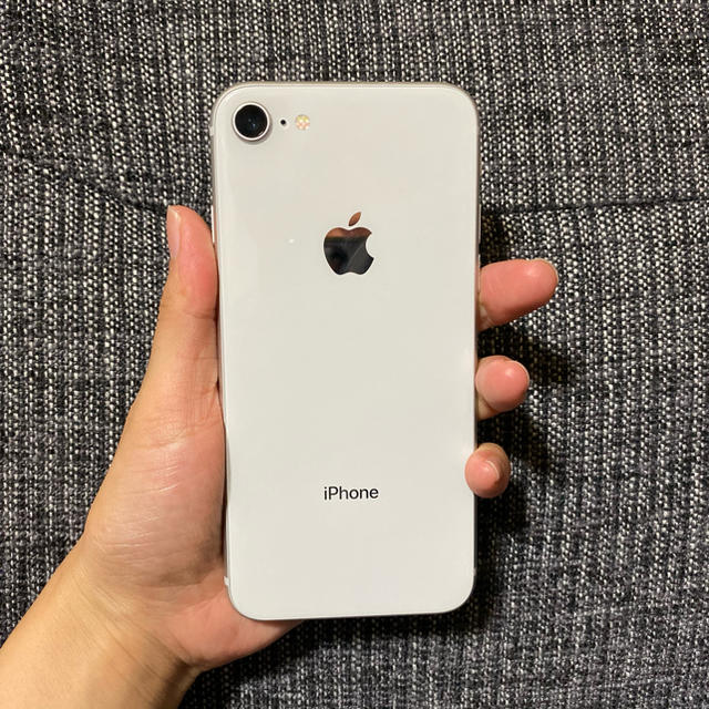 iPhone8