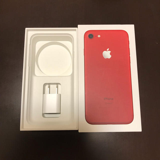 iPhone(アイフォーン)のiPhone 7 product red 空箱(コンセント,シール,ピン付属) スマホ/家電/カメラのスマホアクセサリー(その他)の商品写真
