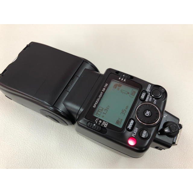 Nikon(ニコン)のryoutaro様専用 ニコン スピードライトSB-700 スマホ/家電/カメラのカメラ(ストロボ/照明)の商品写真
