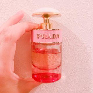 プラダ(PRADA)の♡PRADA♡キャンディフロラーレオードトワレ30ml(香水(女性用))