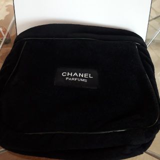 シャネル(CHANEL)のりお様専用⭐CHANEL　ポーチ✨新品未使用✨(ポーチ)