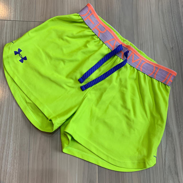 UNDER ARMOUR(アンダーアーマー)のUNDER ARMOUR UAガールズプレイアップショーツ キッズ/ベビー/マタニティのキッズ服女の子用(90cm~)(パンツ/スパッツ)の商品写真