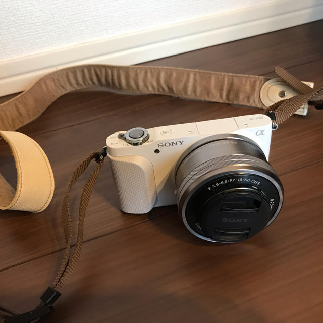 SONY レンズ交換式デジタルカメラ 1