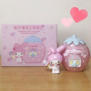 マイメロディ(マイメロディ)のマイメロ♡いちご形小物入れ♡いちご色の遊園地♡新品未使用(小物入れ)