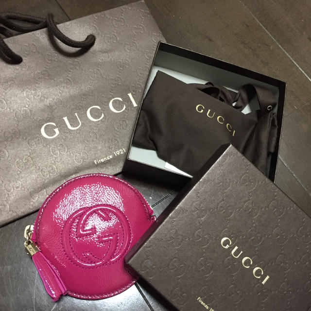Gucci(グッチ)のGUCCI  レザーコインケース お値下げ中 レディースのファッション小物(コインケース)の商品写真