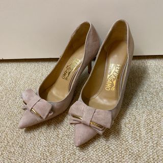 サルヴァトーレフェラガモ(Salvatore Ferragamo)のフェラガモ  パンプス　21.5cm(ハイヒール/パンプス)