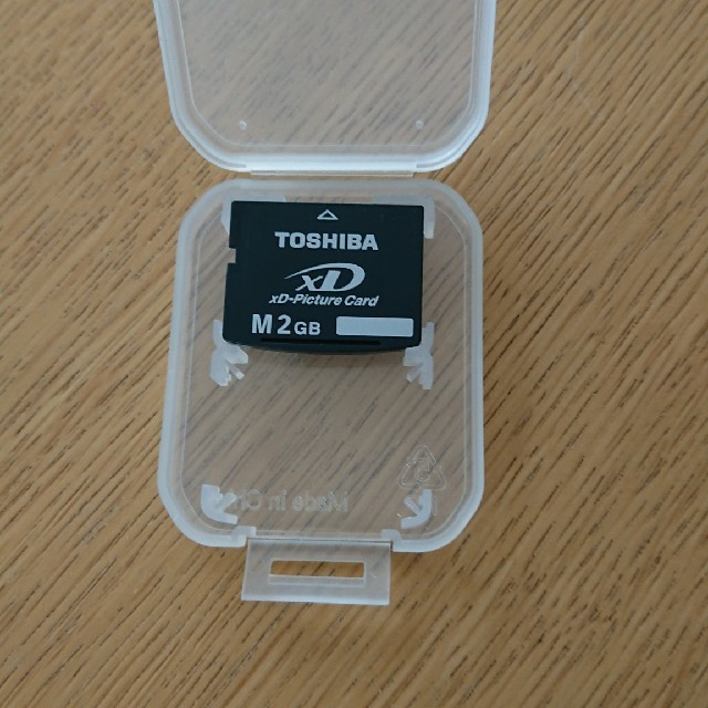 東芝(トウシバ)のTOSHIBA  xD-Picture Card M2GB スマホ/家電/カメラのPC/タブレット(PC周辺機器)の商品写真