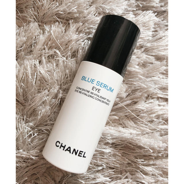 CHANEL(シャネル)のシャネル　BLUE SERUM EYE コスメ/美容のスキンケア/基礎化粧品(アイケア/アイクリーム)の商品写真