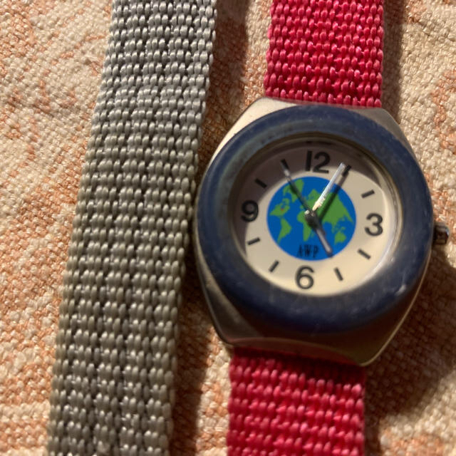 Amway(アムウェイ)のAmway ユニセックス腕時計お子様にも。 メンズの時計(腕時計(デジタル))の商品写真