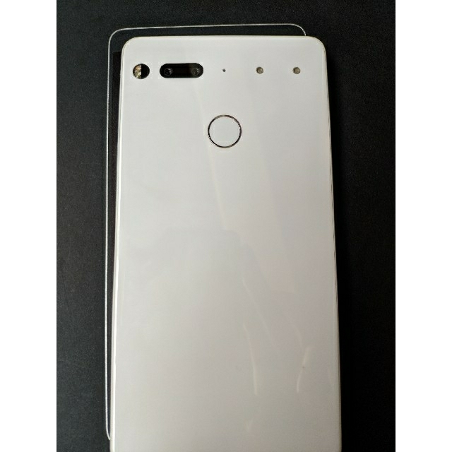 4GB ストレージEssential Phone White