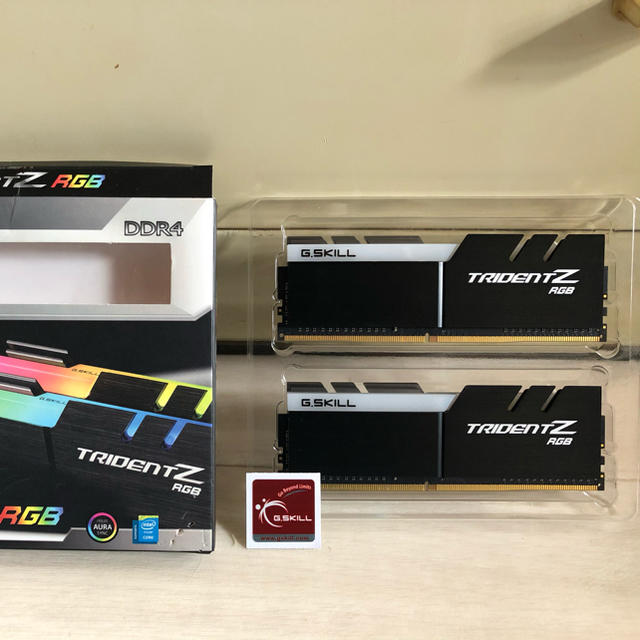 2G.SKILL TRIDENTZ RGB DDR4-3200C16D-GTZR