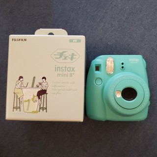 フジフイルム(富士フイルム)のFUJIFILM　チェキ　mini　8+ ミントグリーン(フィルムカメラ)