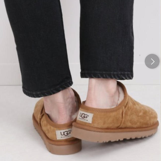 FRAMeWORK(フレームワーク)の【UGG】 CLASSIC SLIPPER  23cm レディースの靴/シューズ(スリッポン/モカシン)の商品写真